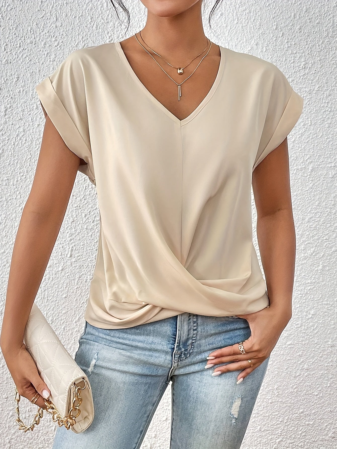 ANA | Elegancka Casual Bluzka z Dekoltem w Serek