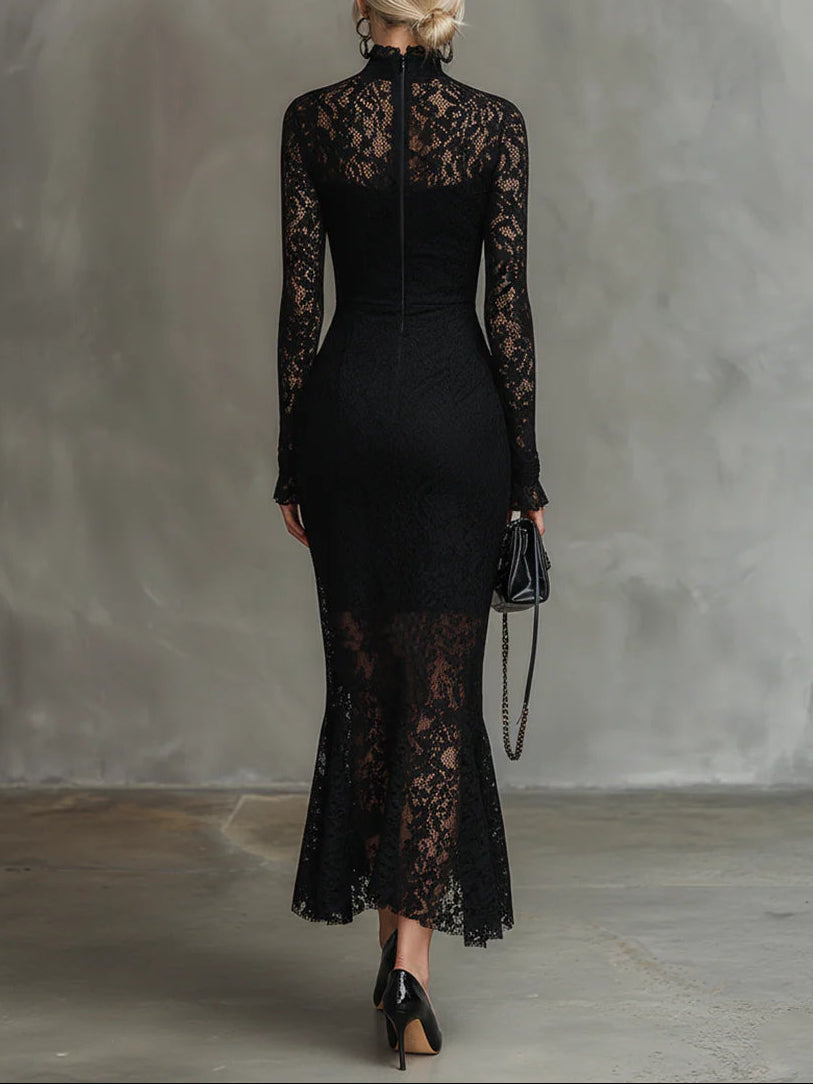 Elwira | Elegancka czarna sukienka maxi z koronką