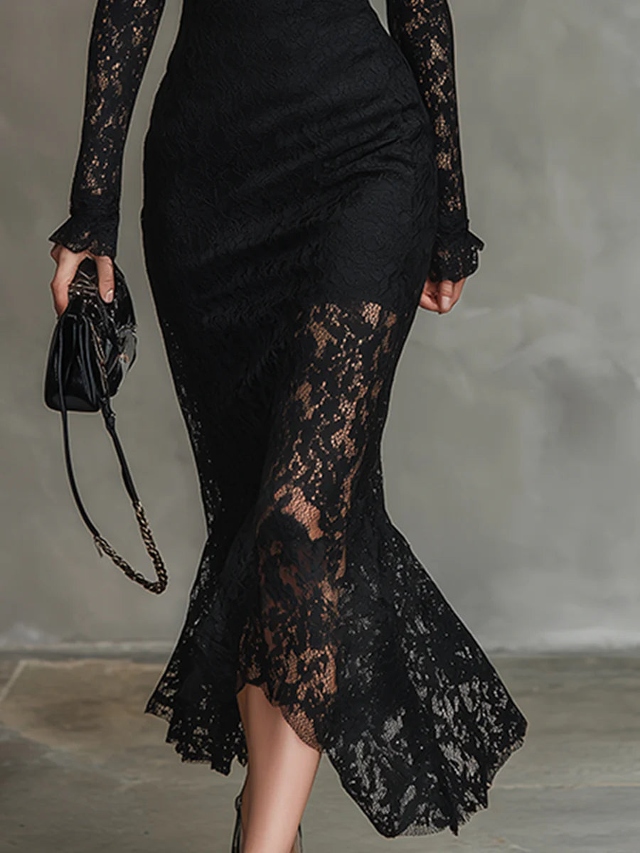 Elwira | Elegancka czarna sukienka maxi z koronką