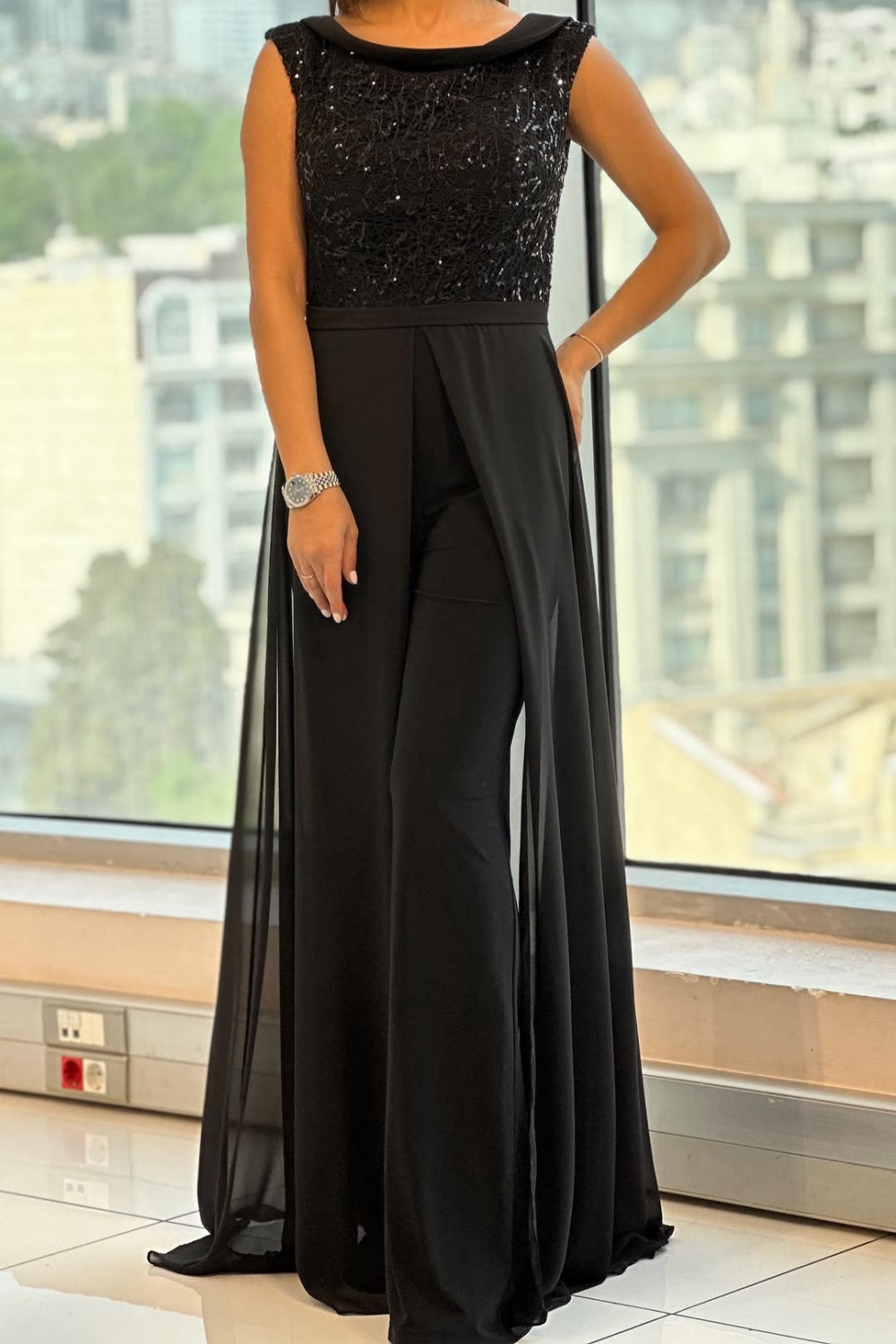 Nadia | Stylowy Kombinezon Bez Rękawów