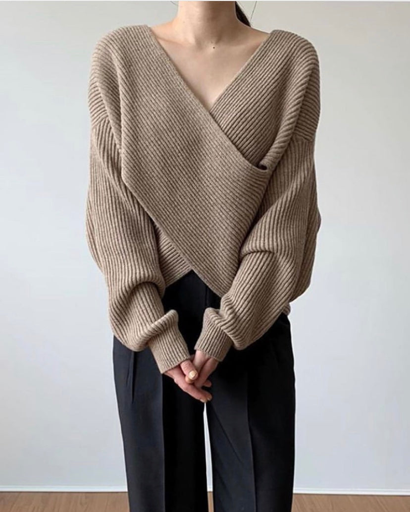 Noelia | Elegancki sweter w sploty